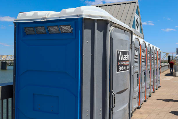 Best Deluxe Portable Toilet Rental  in Bear Rocks, PA